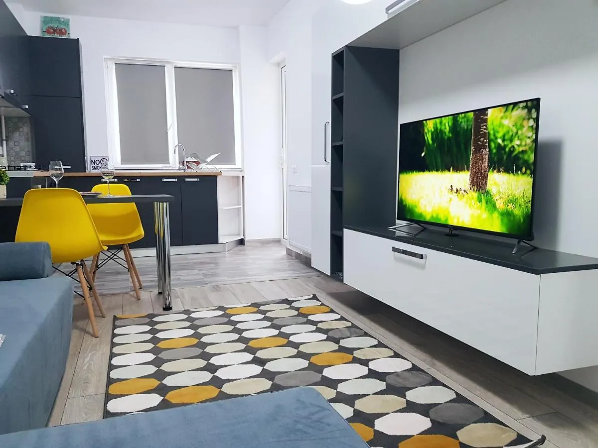 Apartment Yellow House Luxury Berceni Bucharest