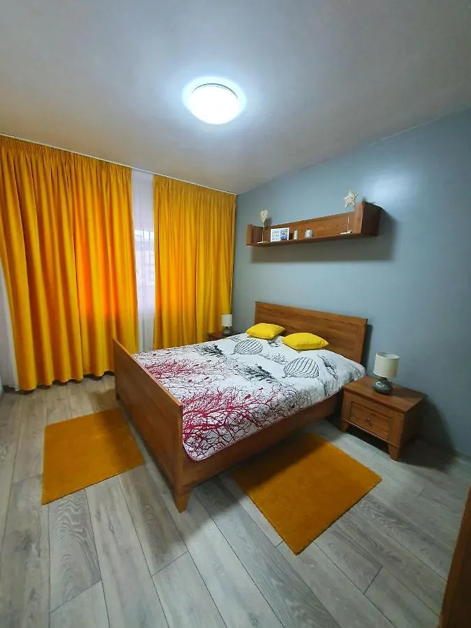 Yellow House Luxury Berceni Bucharest Apartment